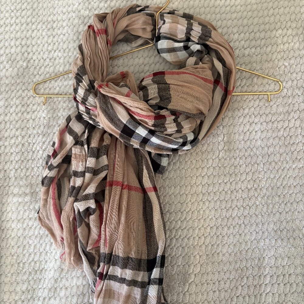 V Frass The original Plaid Scarf